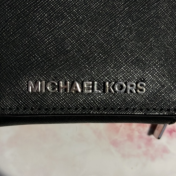 MICHAEL KORS black leather mini wallet 🖤 - Picture 7 of 7